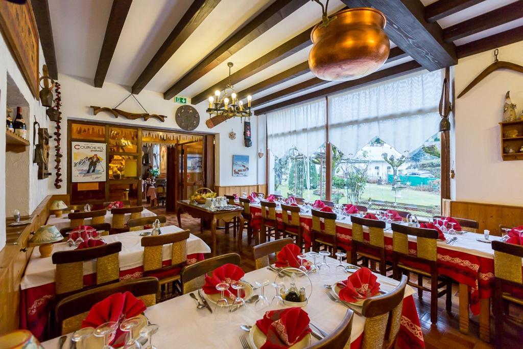 Hotel Des Alpes Brides-les-Bains Εξωτερικό φωτογραφία