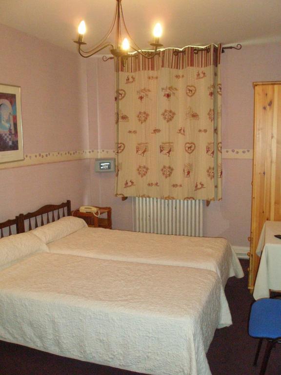 Hotel Des Alpes Brides-les-Bains Δωμάτιο φωτογραφία