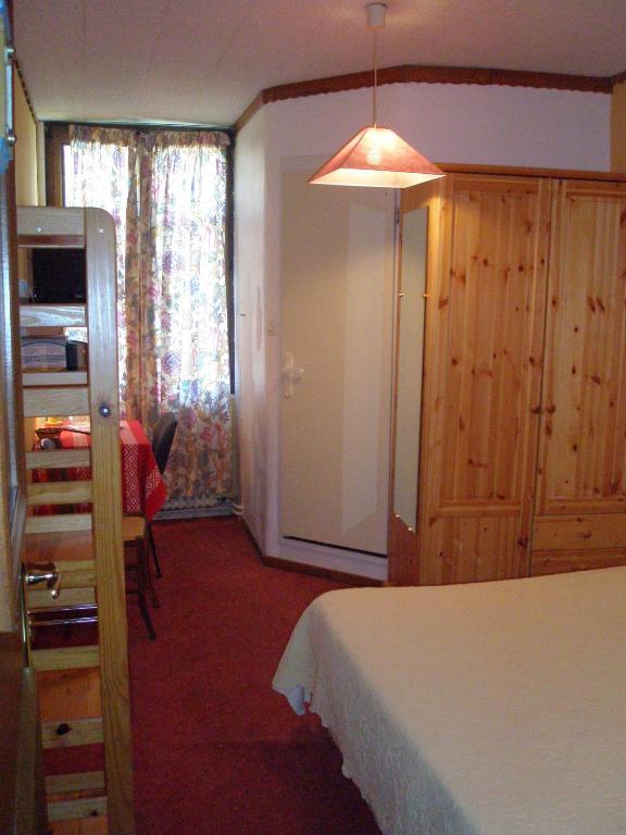 Hotel Des Alpes Brides-les-Bains Δωμάτιο φωτογραφία