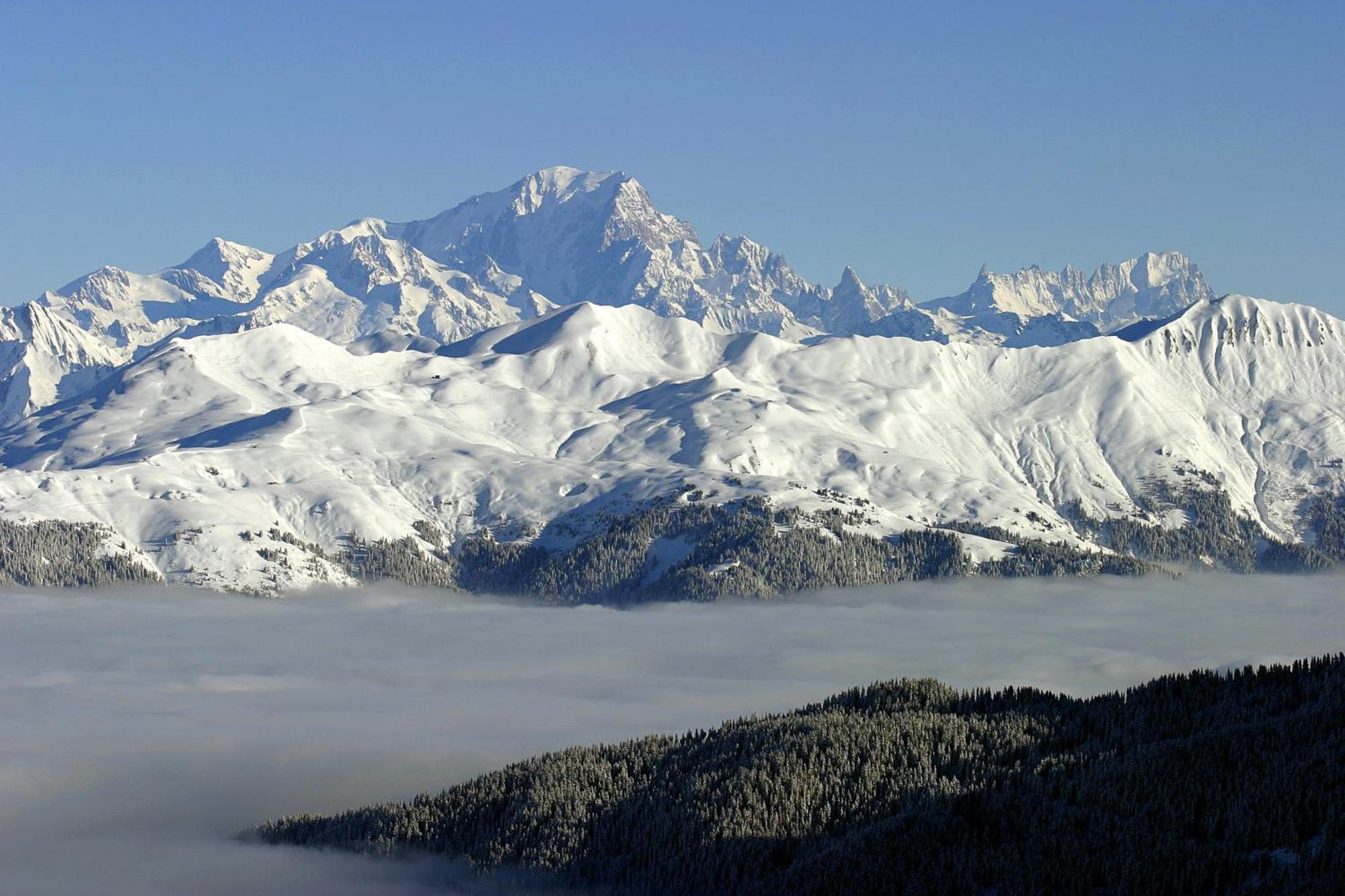 Hotel Des Alpes Brides-les-Bains Εξωτερικό φωτογραφία