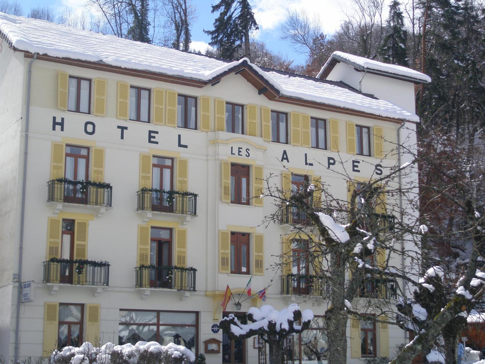 Hotel Des Alpes Brides-les-Bains Εξωτερικό φωτογραφία